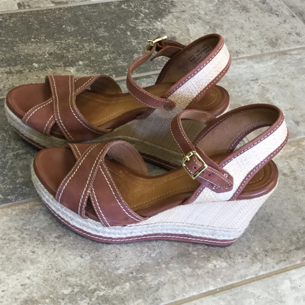 💕💕 CLARK SANDALS 💕💕